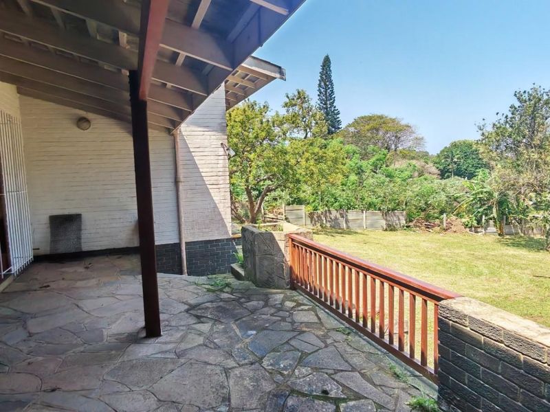Fixer upper 5 bedroom House For Sale in Margate, KwaZulu Natal - Photo 7