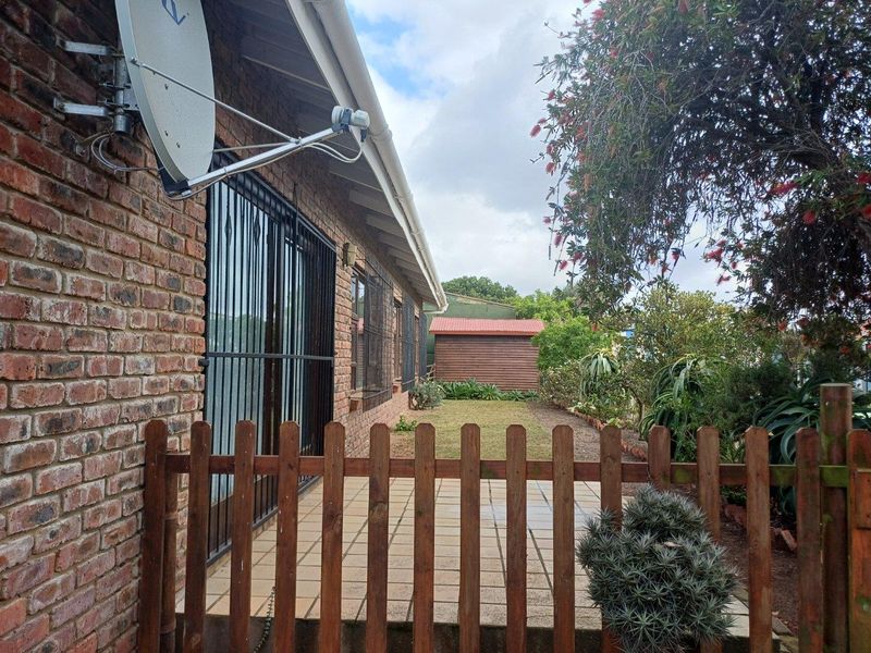 House For Sale in Stilbaai Wes, Stilbaai - Photo 3