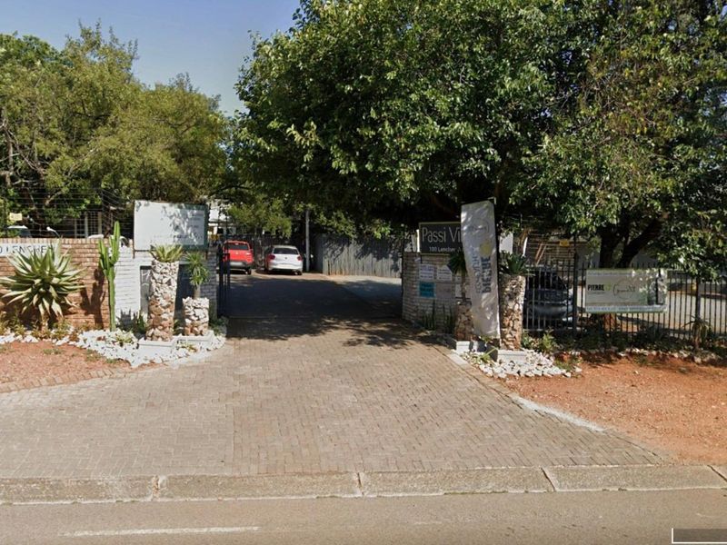 Office For Sale in Die Hoewes, Centurion - Photo 4