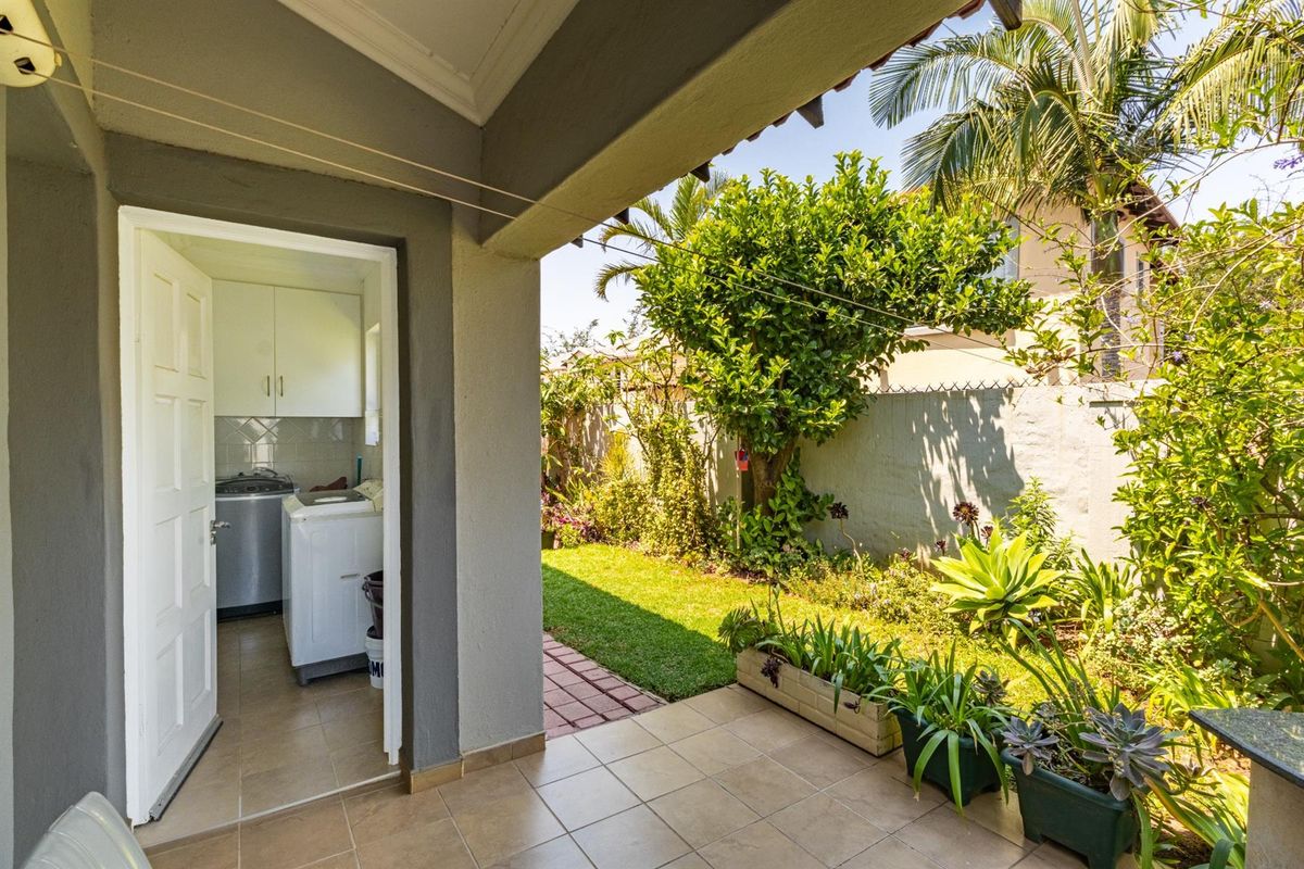 House For Sale in Silverwoods Country Estate Centurion Monavoni - Photo 3