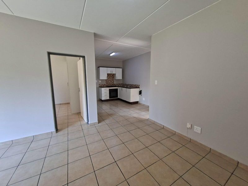 Apartment For Sale in Grand Central Midrand Gauteng - Photo 6