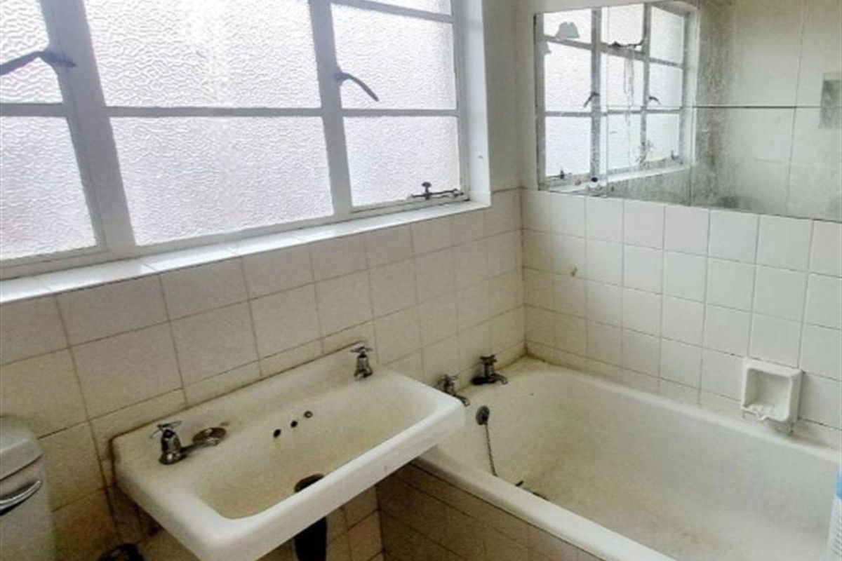 Prime Investment Opportunity Near University, CBD and Shopping Mall - Photo 5