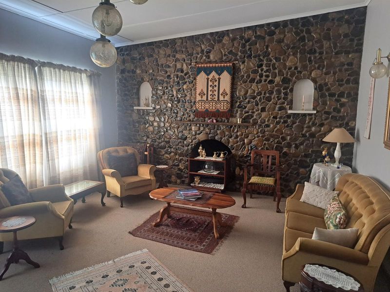 House For Sale in Colesberg Northern Cape - Photo 9