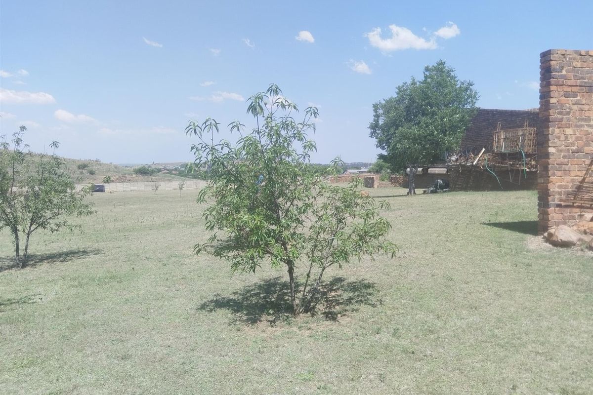 Farm For Sale in Hoeveld Park, Witbank - Photo 3