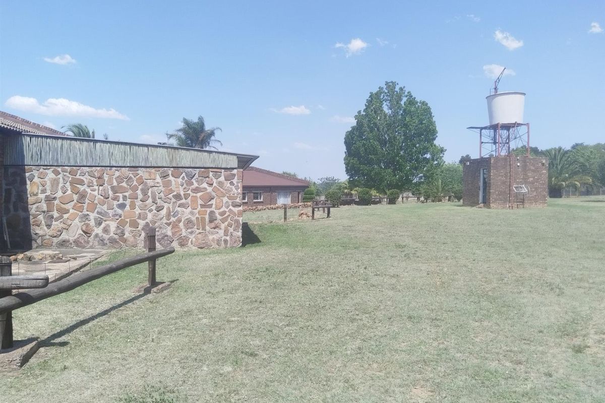 Farm For Sale in Hoeveld Park, Witbank - Photo 4