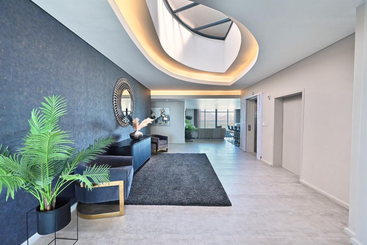Penthouse For Sale in Beachfront, Table View, Blouberg - Photo 5