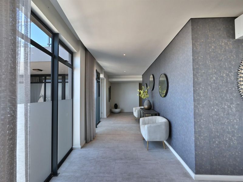 Penthouse For Sale in Beachfront, Table View, Blouberg - Photo 7