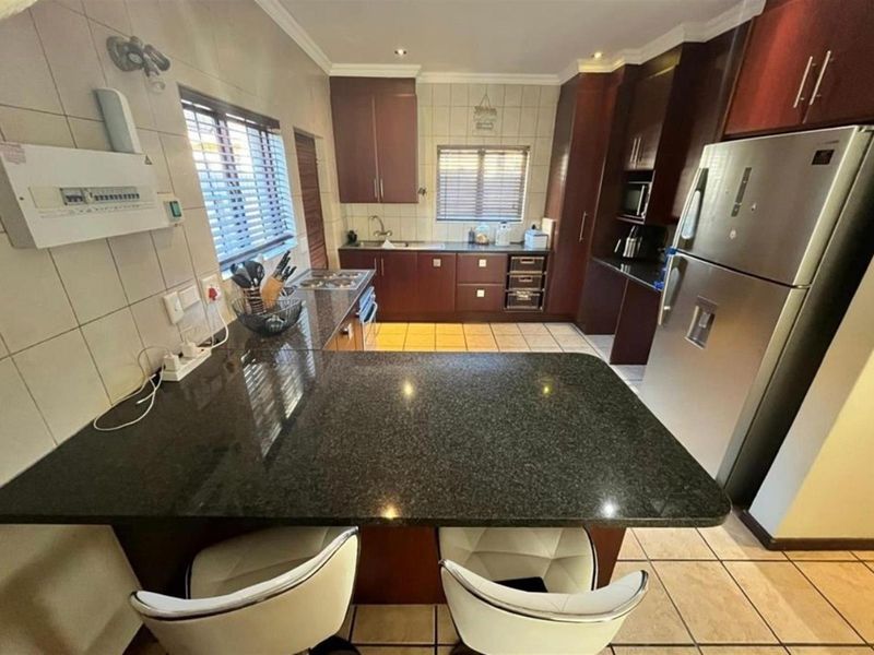 4 House For Sale in Montana Pretoria Gauteng - Photo 6