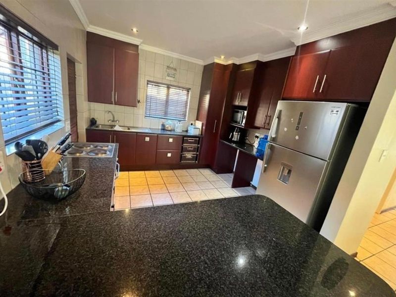 4 House For Sale in Montana Pretoria Gauteng - Photo 3