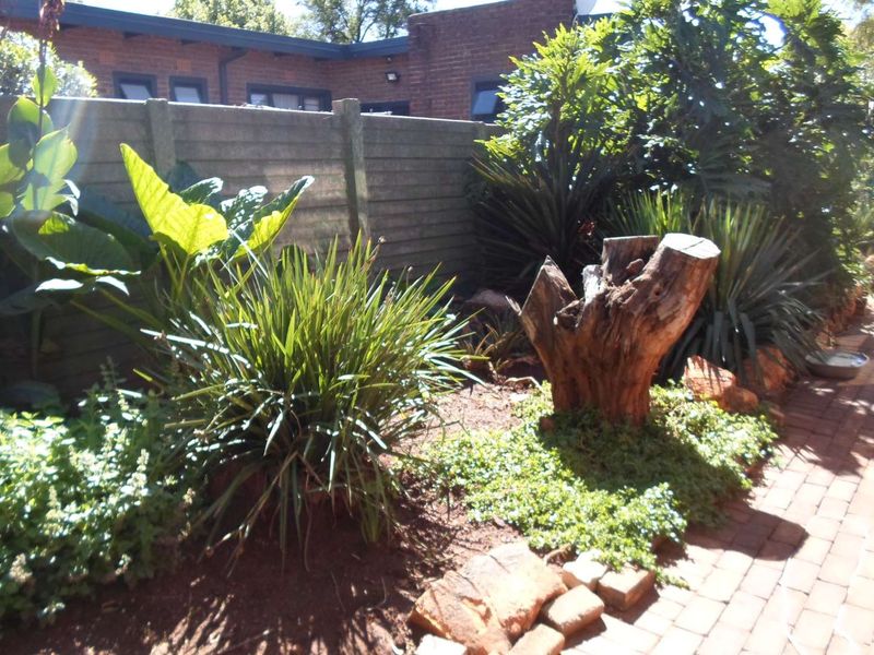 House For Sale in Doringkloof, Centurion - Photo 2