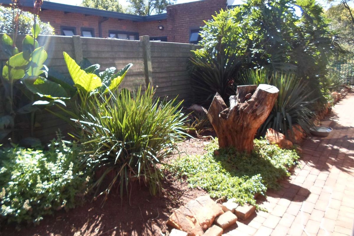House For Sale in Doringkloof, Centurion - Photo 2