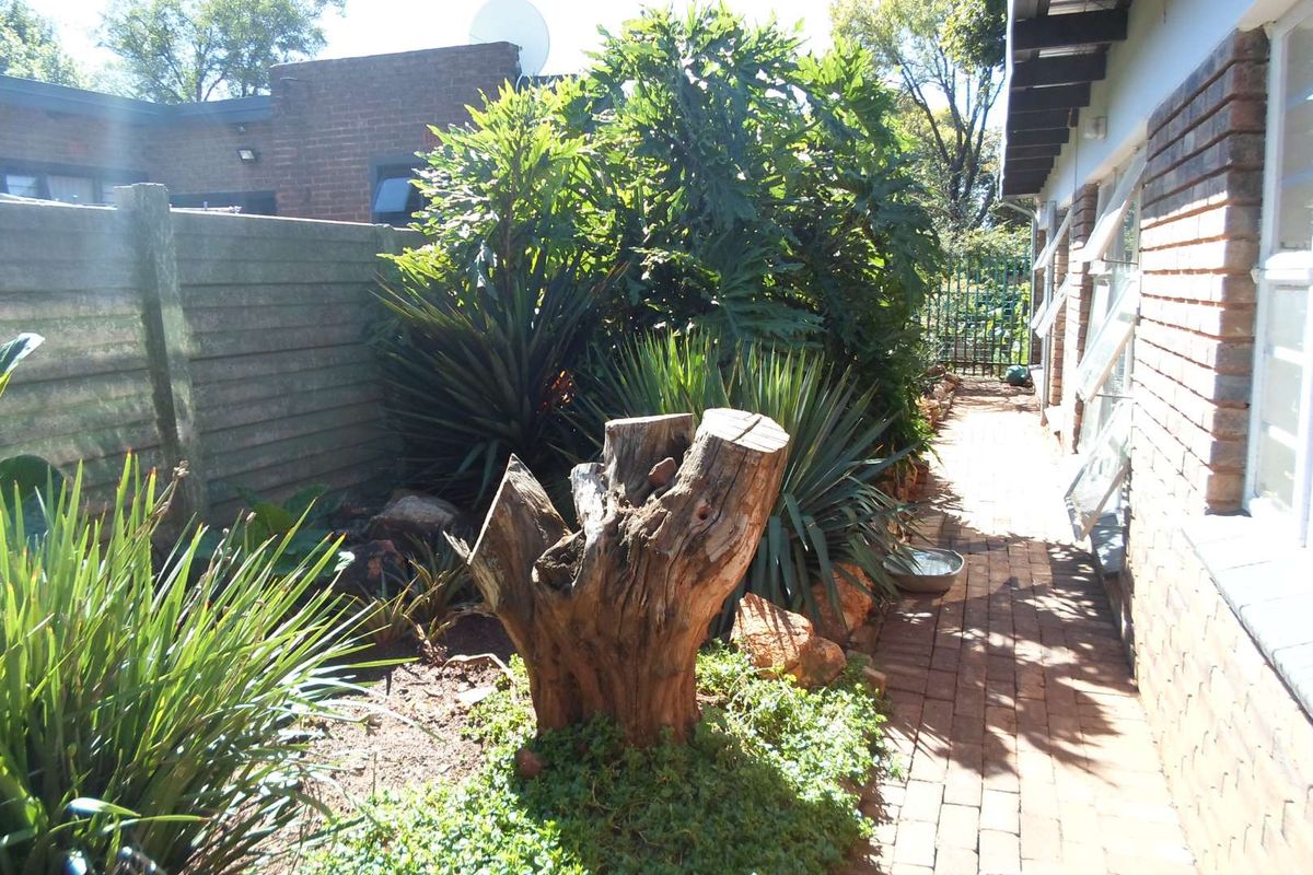 House For Sale in Doringkloof, Centurion - Photo 3