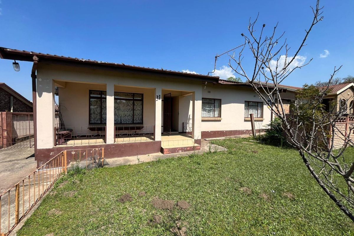 House For Sale in Dundee, KwaZulu Natal - Photo 2