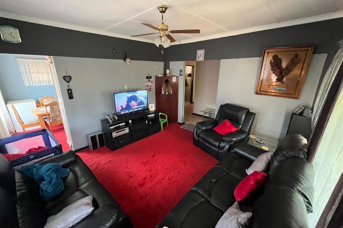 House For Sale in Dundee, KwaZulu Natal - Photo 5