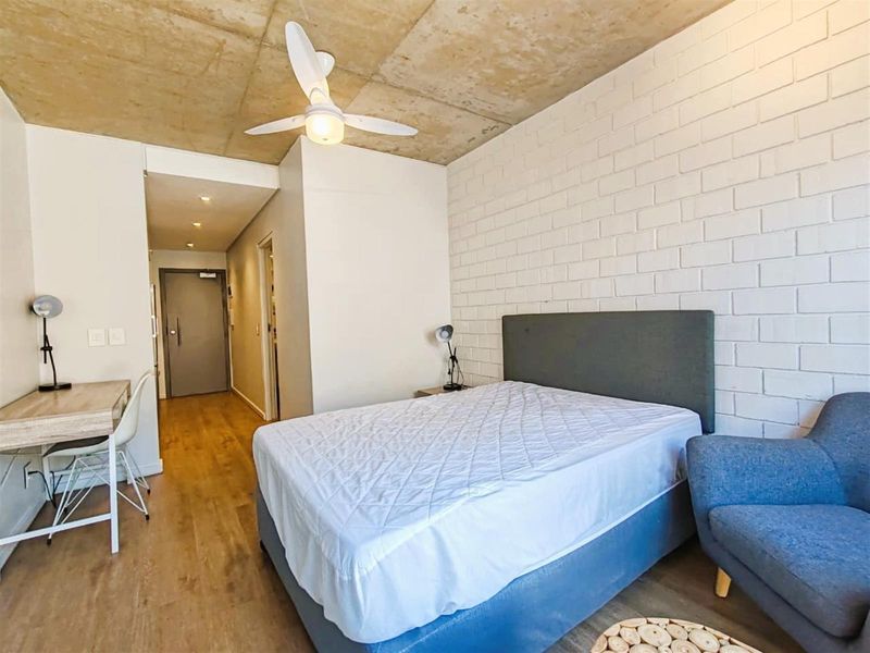 Apartments For Sale in Woodstock, Cape Town - Photo 10