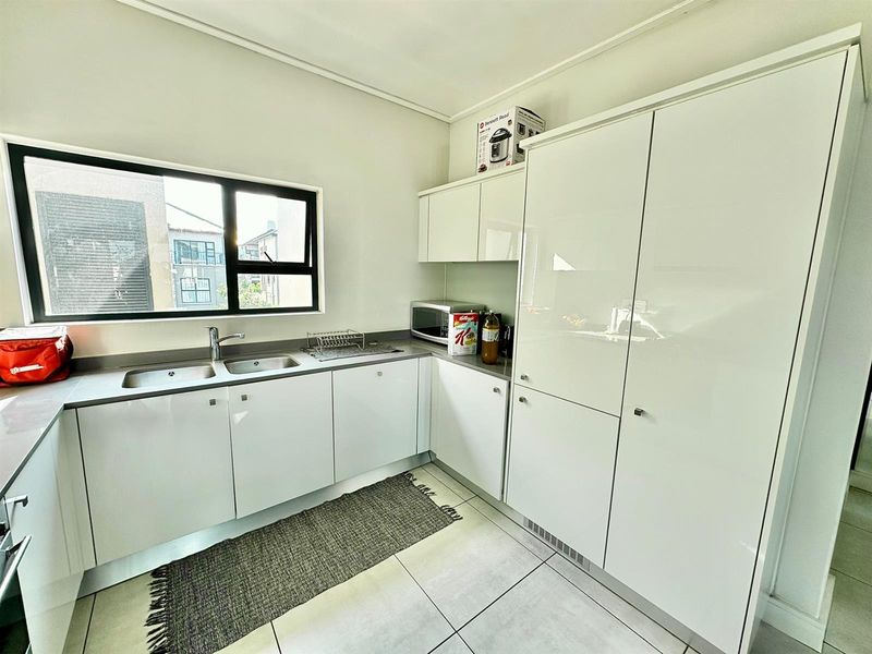 Apartment For Sale in The Polofields, Waterfall, Midrand - Photo 8