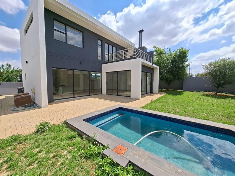 House For Sale in Midstream Estate Centurion Gauteng - Photo 10