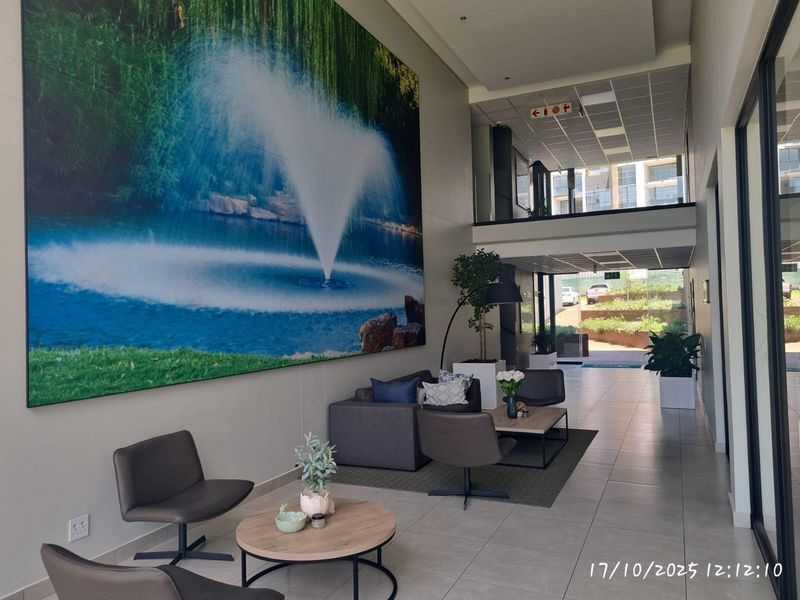 Elegant 3 Bedroom Fully Furnished Apartment in Prestigious Midstream Sought-After Lifestyle Estate! - Photo 4