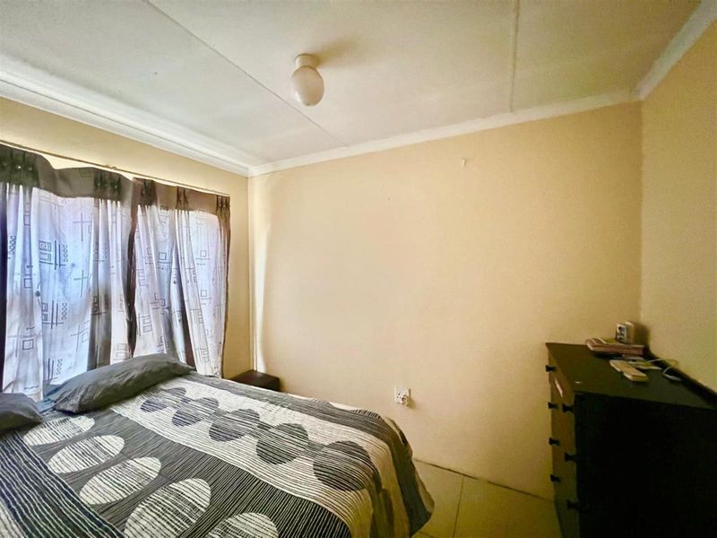 House For Sale in Fluerhof - Photo 10