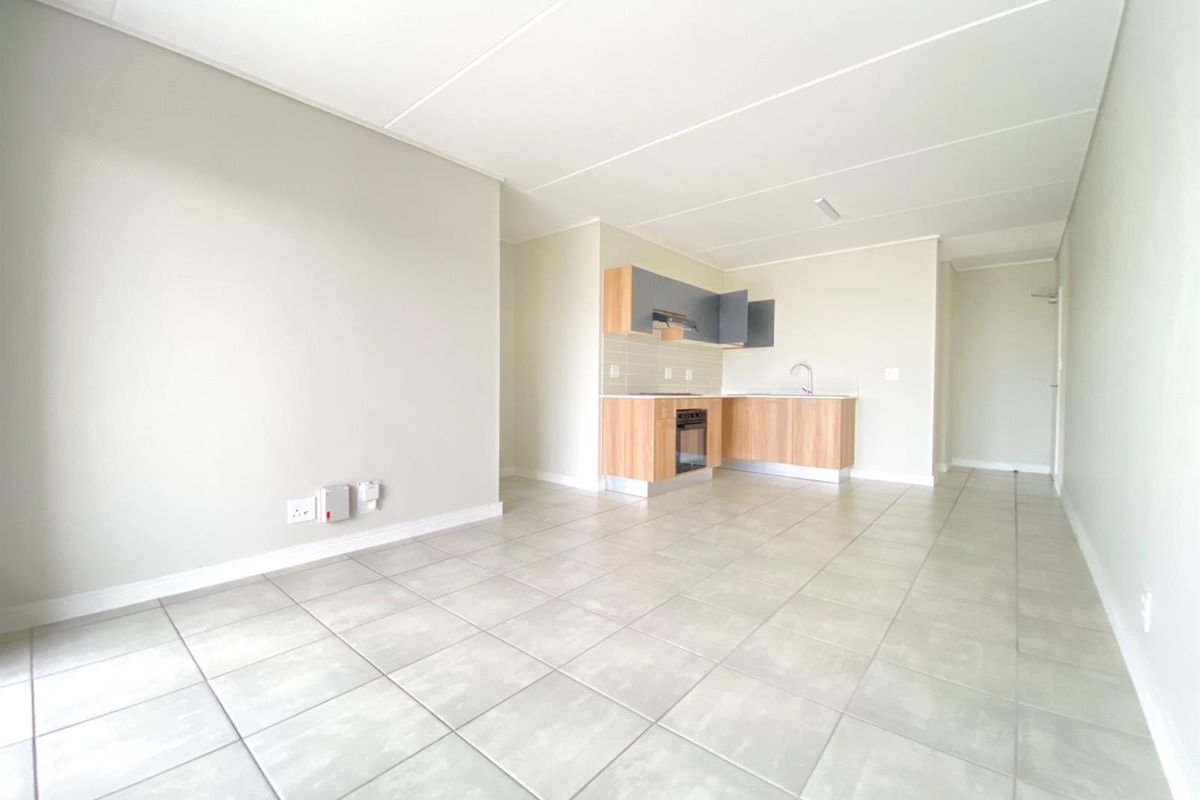 Ground floor Apartment To Rent in Linbro Park, Sandton - Photo 4