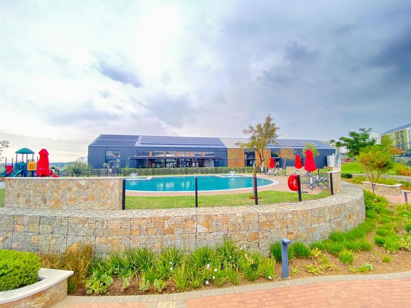 Ground floor Apartment To Rent in Linbro Park, Sandton - Photo 10