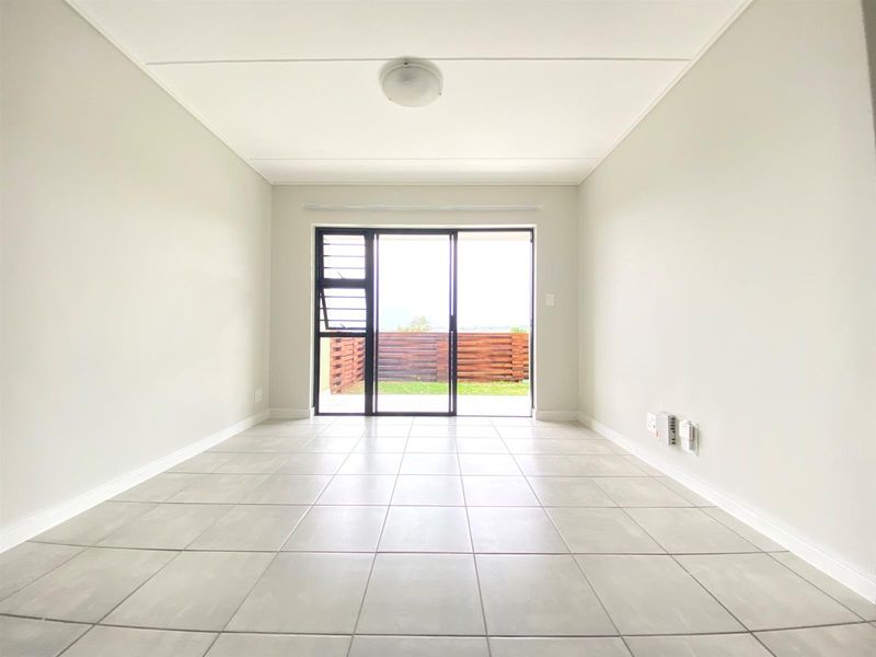 Ground floor Apartment To Rent in Linbro Park, Sandton - Photo 3