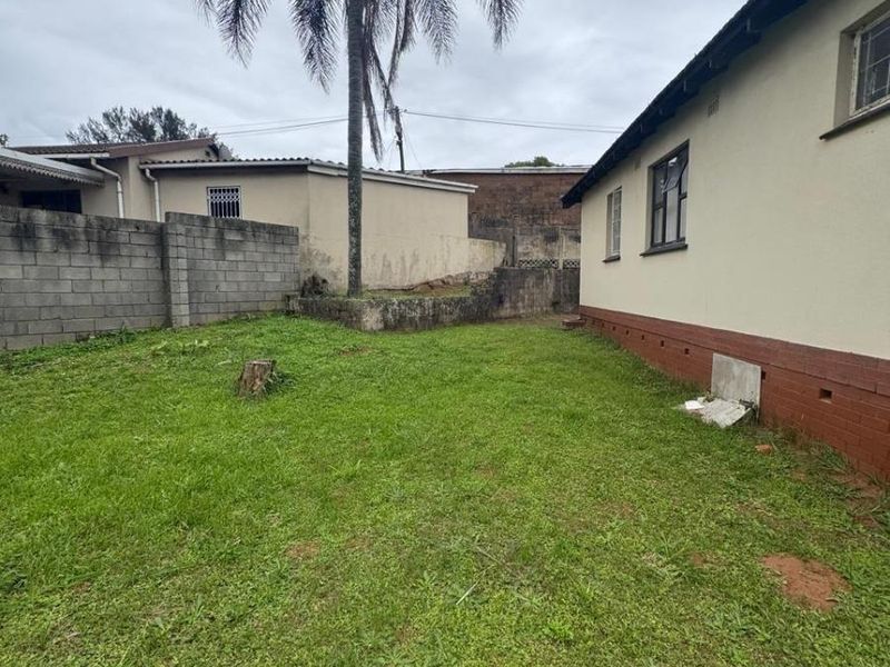 House For Sale in Montclair, Durban, KwaZulu Natal - Photo 5