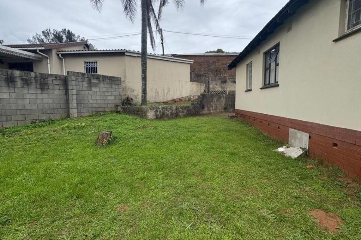 House For Sale in Montclair, Durban, KwaZulu Natal - Photo 5