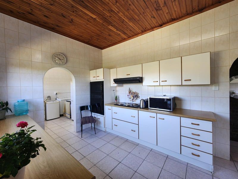 House For Sale in Noorsekloof Jeffreys Bay - Photo 10