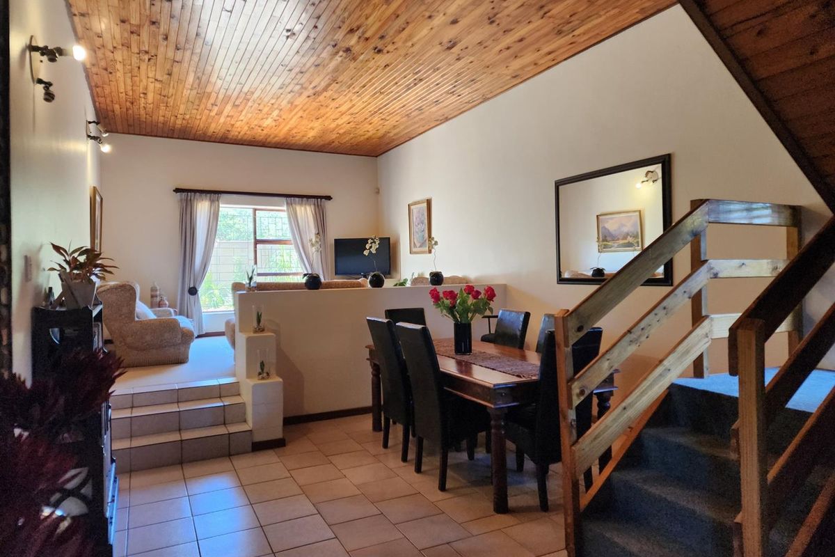 House For Sale in Noorsekloof Jeffreys Bay - Photo 4