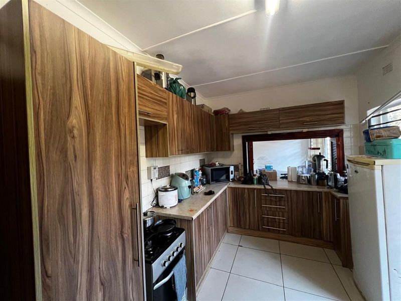 Luxurious Home For Sale; Northcliff - Photo 5