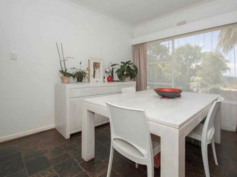 Spacious 3 Bedroom House for sale in Wilro Park - Photo 8