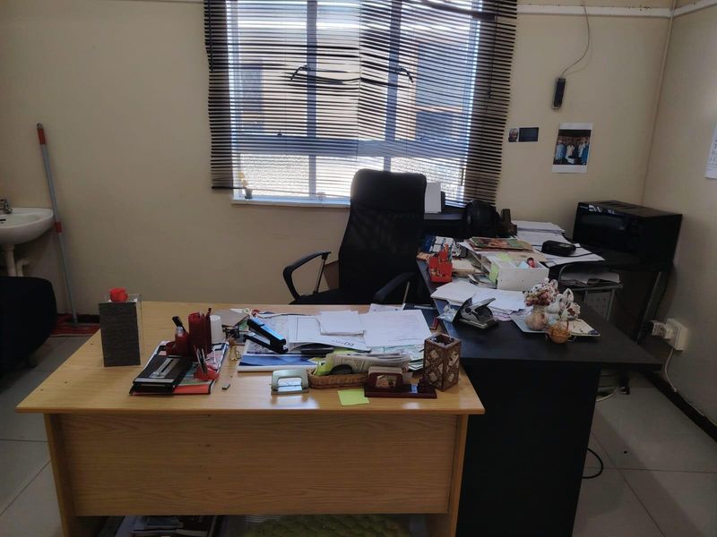Modern Office Space in Prime CBD Location - Photo 3