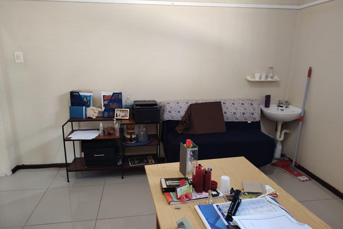 Modern Office Space in Prime CBD Location - Photo 4