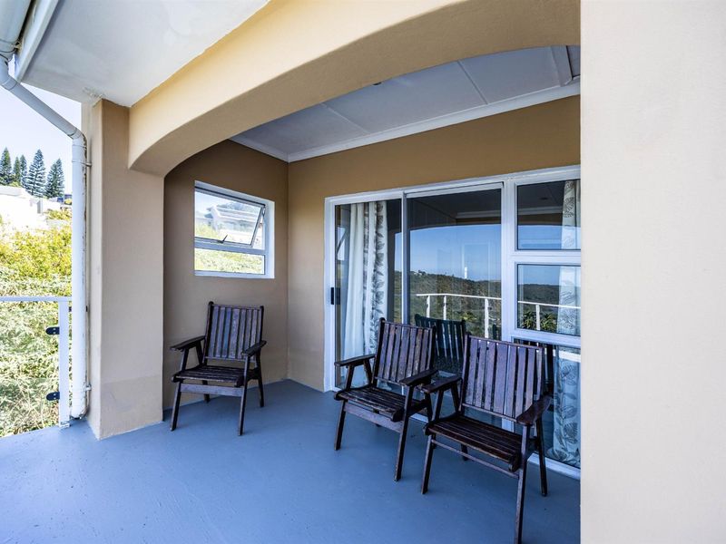 House For Sale in Gonubie, East London - Photo 5