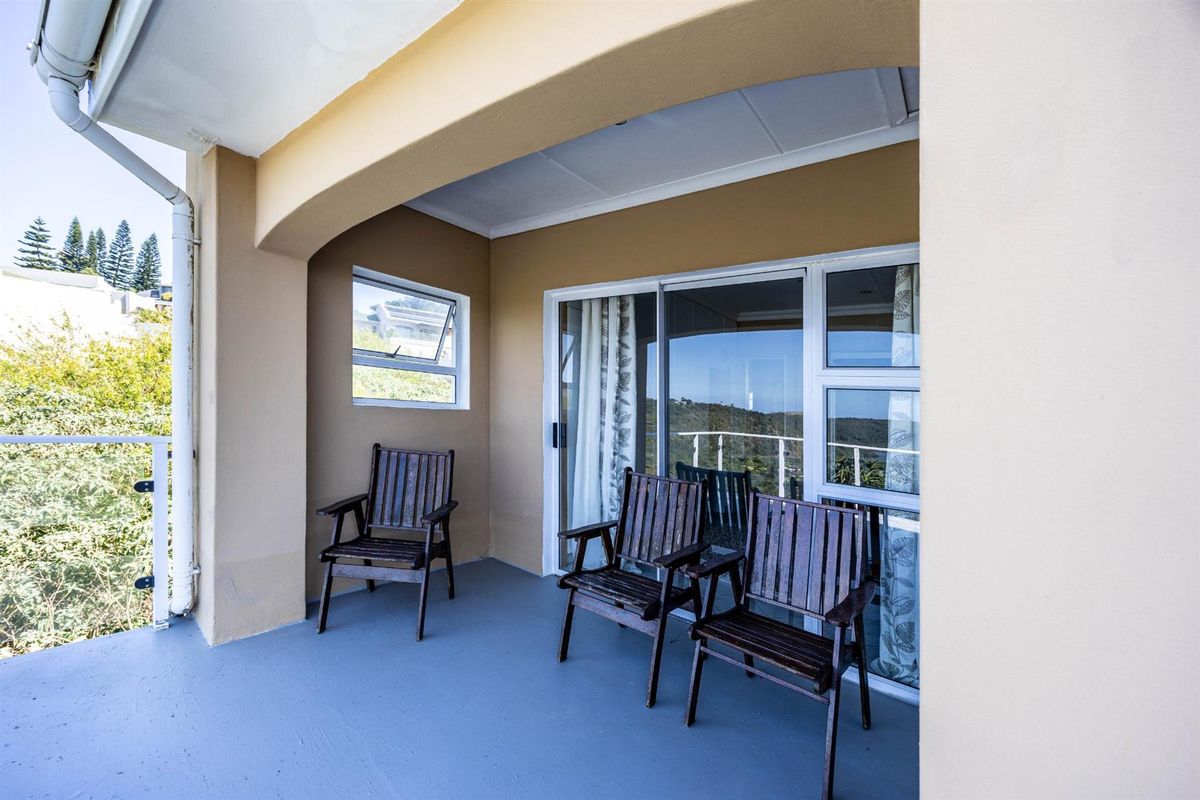 House For Sale in Gonubie, East London - Photo 5