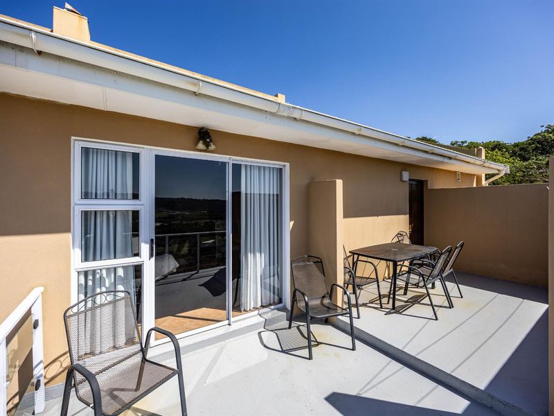 House For Sale in Gonubie, East London - Photo 4