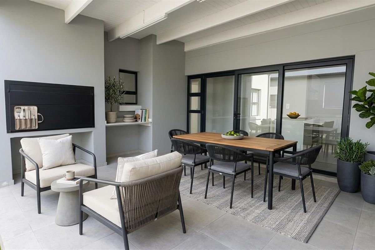 3 Bedroom House For Sale in Paarl South, Paarl - Photo 5