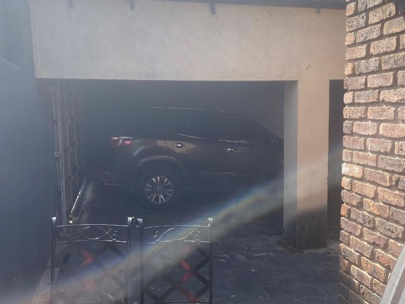 House For Sale in Kanyamazane, Nsikazi - Photo 4