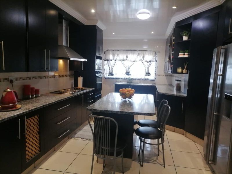 House For Sale in Kanyamazane, Nsikazi - Photo 9