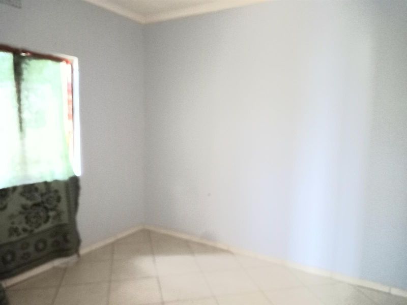 House For Sale in Whetstone, Phoenix, KwaZulu Natal - Photo 8