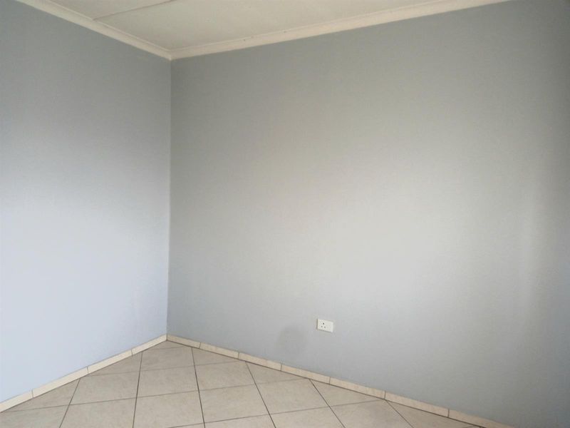 House For Sale in Whetstone, Phoenix, KwaZulu Natal - Photo 6