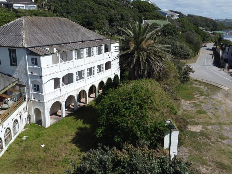 Prime Redevelopment Opportunity on the Banks of the Kowie River - Photo 4