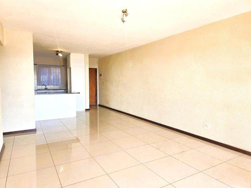 2 Bed / 2 Bath with a Stunning View - Photo 3