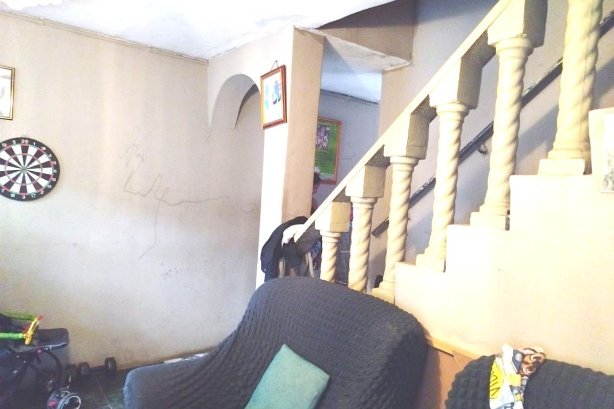 2 Bedroom Duplex for Sale in Lenham, Phoenix - Photo 5