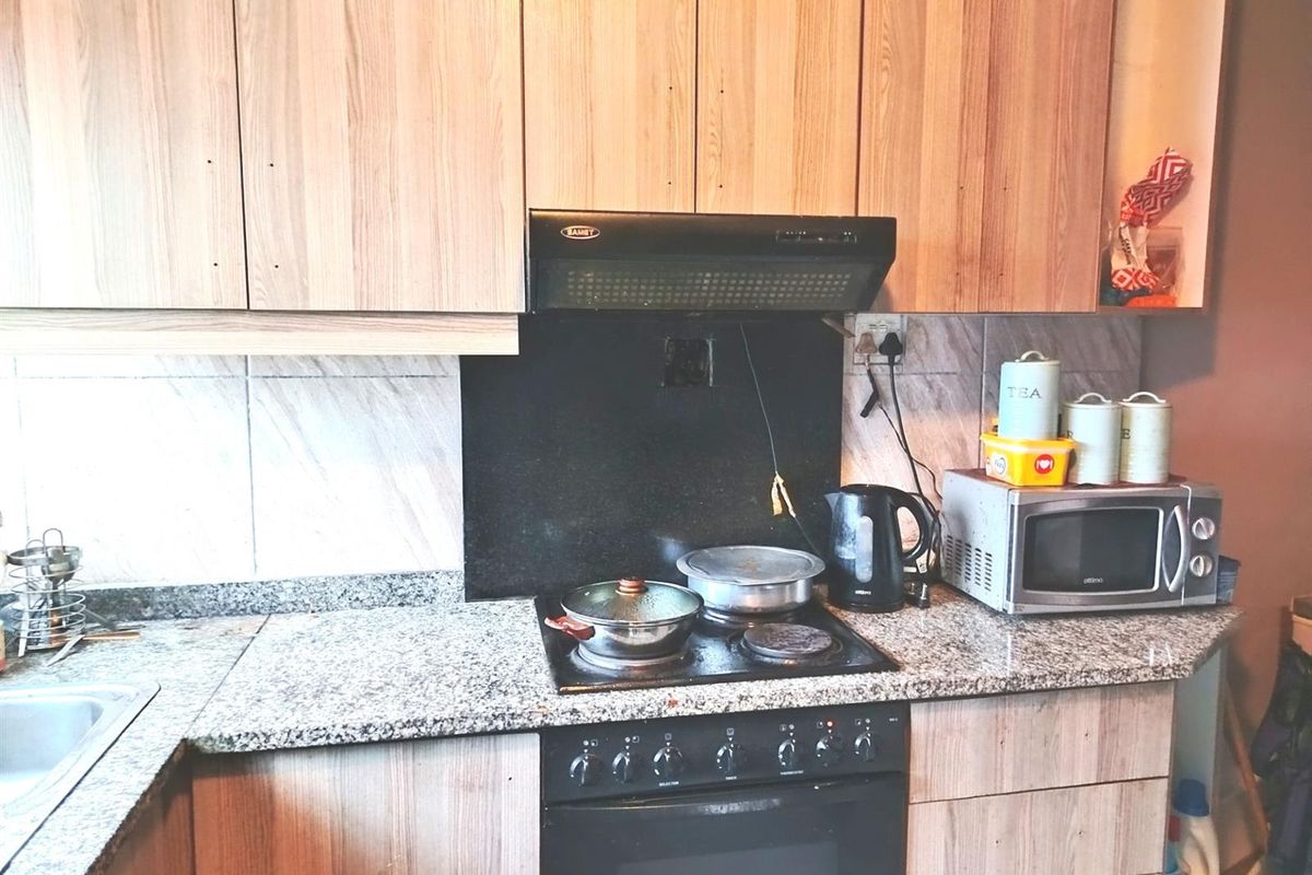 2 Bedroom Duplex for Sale in Lenham, Phoenix - Photo 4