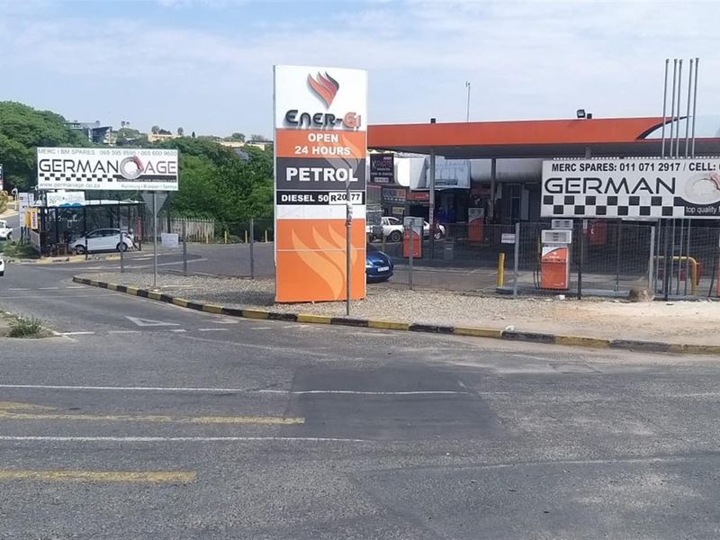 Light Industrial property For Sale in Strijdompark, Randburg - Photo 6