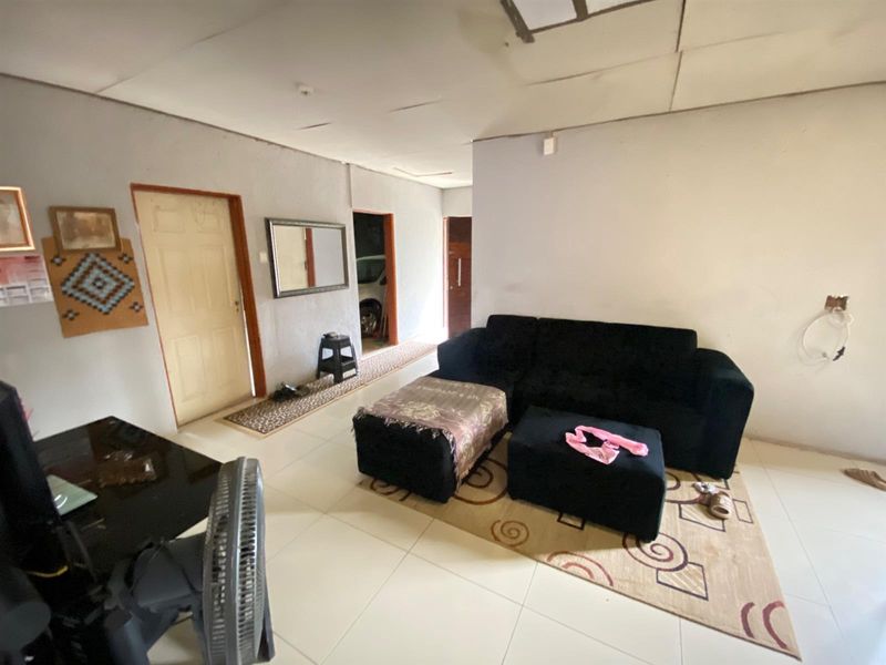 House For Sale in Tekwane, Nelspruit - Photo 10