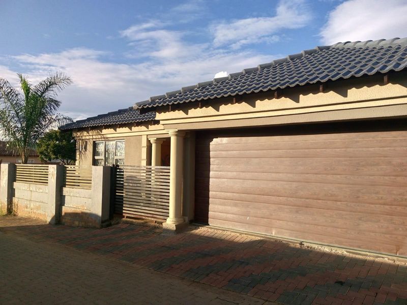 3 bedroom house available for rental in Bali Valley - Photo 2