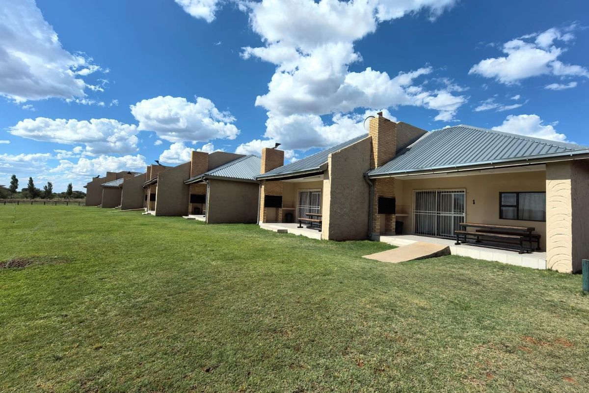 Prime Investment Opportunity: Diversified Small Holding Near Kimberley - Photo 2